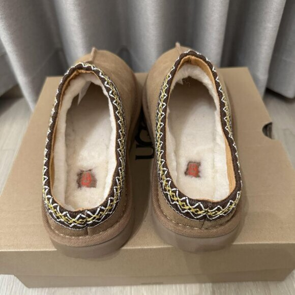 UGG Tasman Slippers Size Women's - Picture 5 of 7